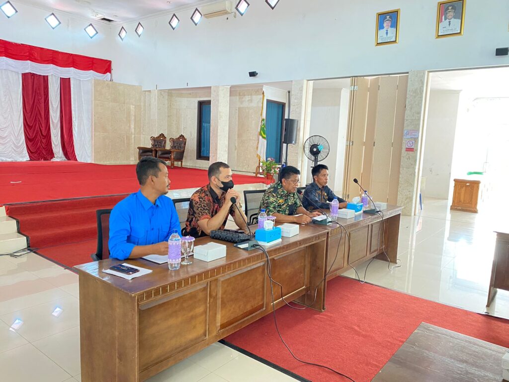 Rapat Koordinasi Pelaksanaan Penggunaan Biaya Tak Terduga (BTT) Dalam Rangka Pengendalian Inflasi Daerah Akibat Kenaikan Harga Bahan Bakar Minyak (BBM)
